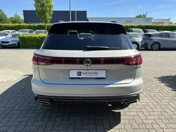 Touareg 3.0 TDI DSG 4Motion R-Line Black Style