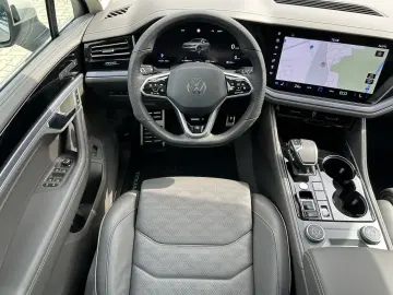 Touareg 3.0 TDI DSG 4Motion R-Line Black Style