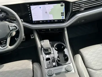 Touareg 3.0 TDI DSG 4Motion R-Line Black Style