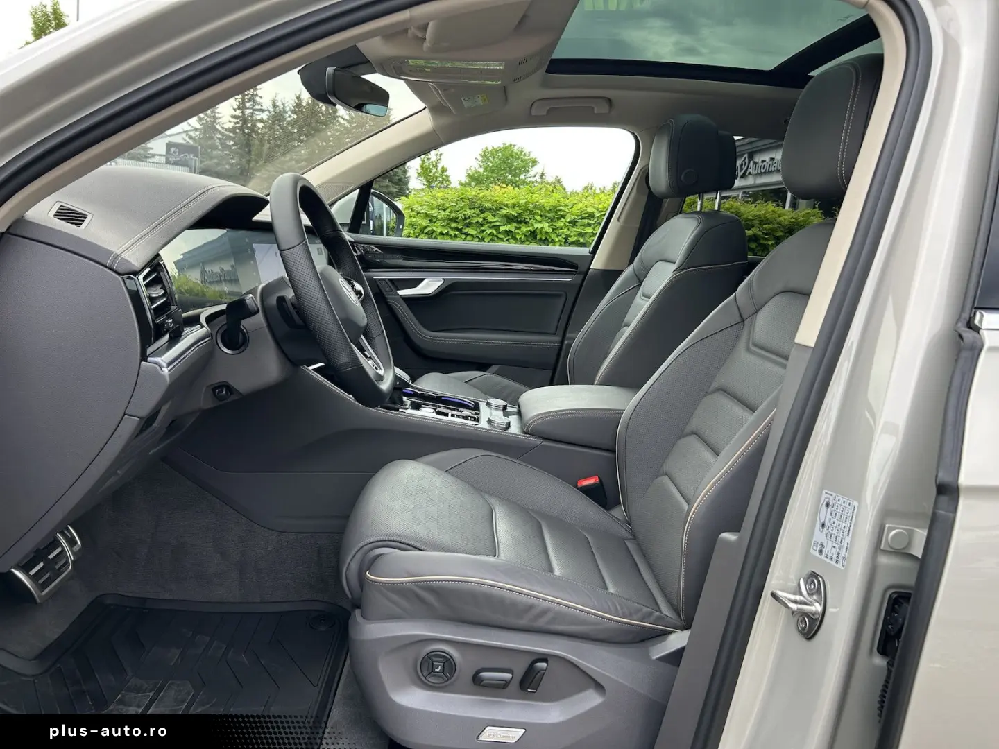 Touareg 3.0 TDI DSG 4Motion R-Line Black Style