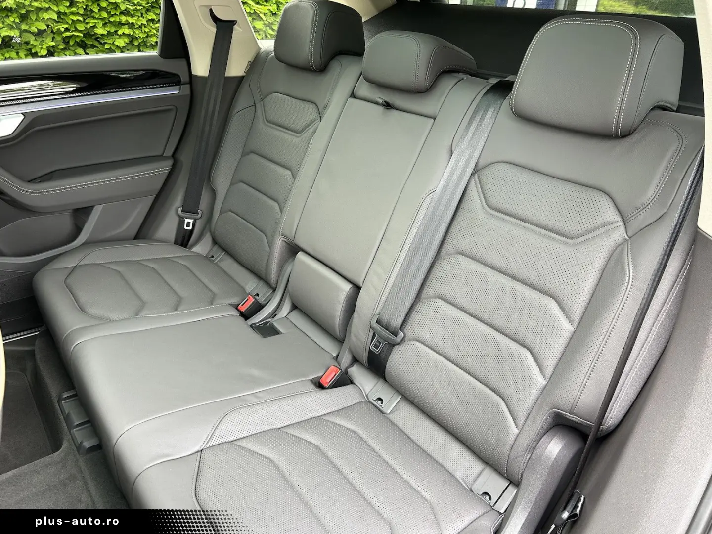 Touareg 3.0 TDI DSG 4Motion R-Line Black Style