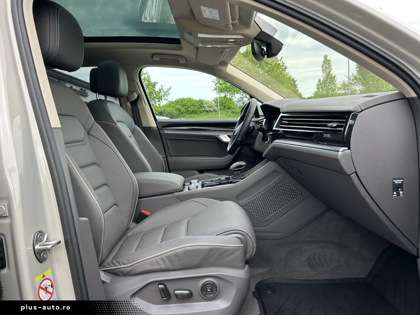 Touareg 3.0 TDI DSG 4Motion R-Line Black Style