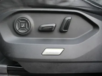 Touareg R-Line 4M Head-Up Leder Nachtsicht #855