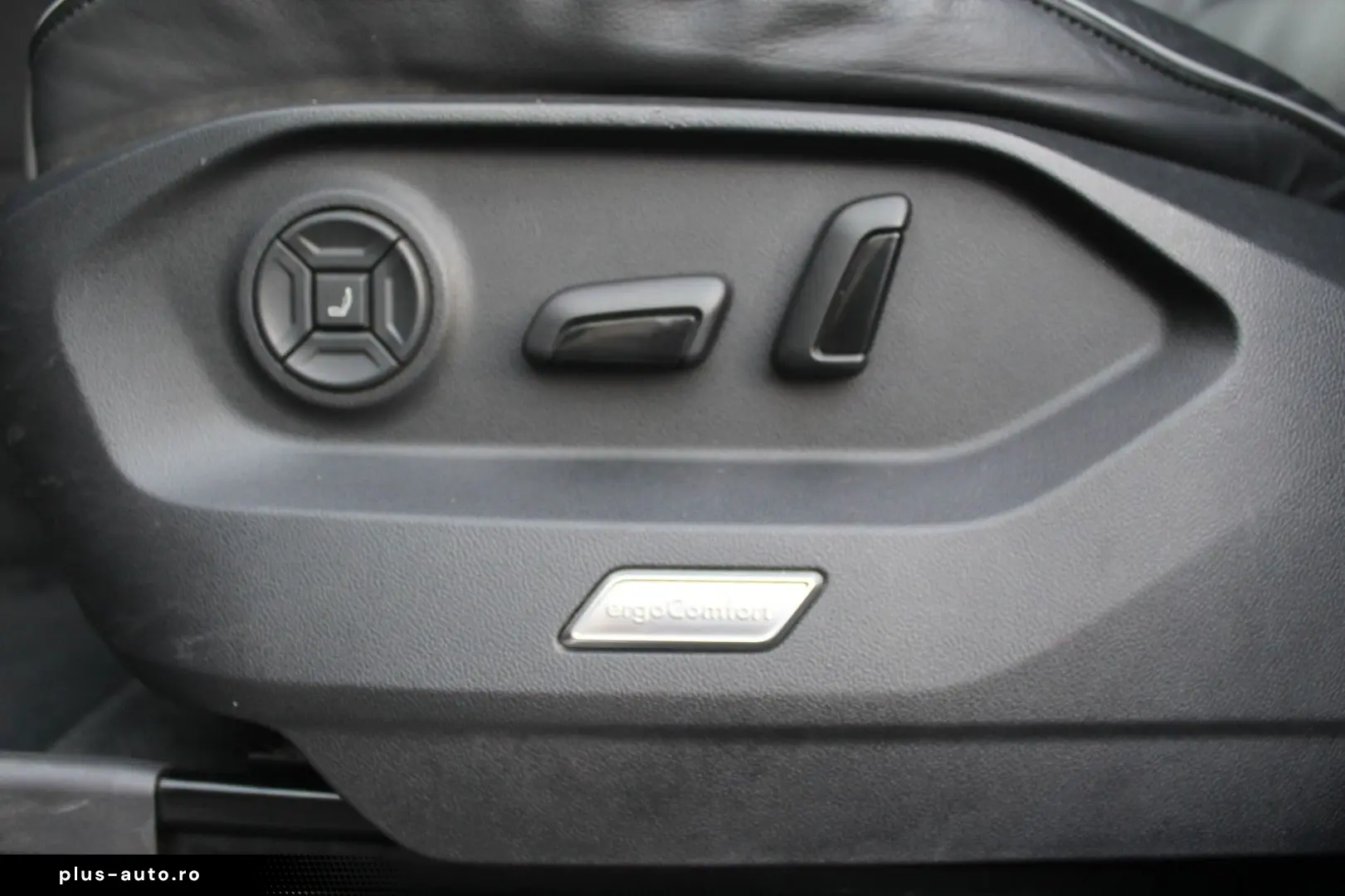 Touareg R-Line 4M Head-Up Leder Nachtsicht #855