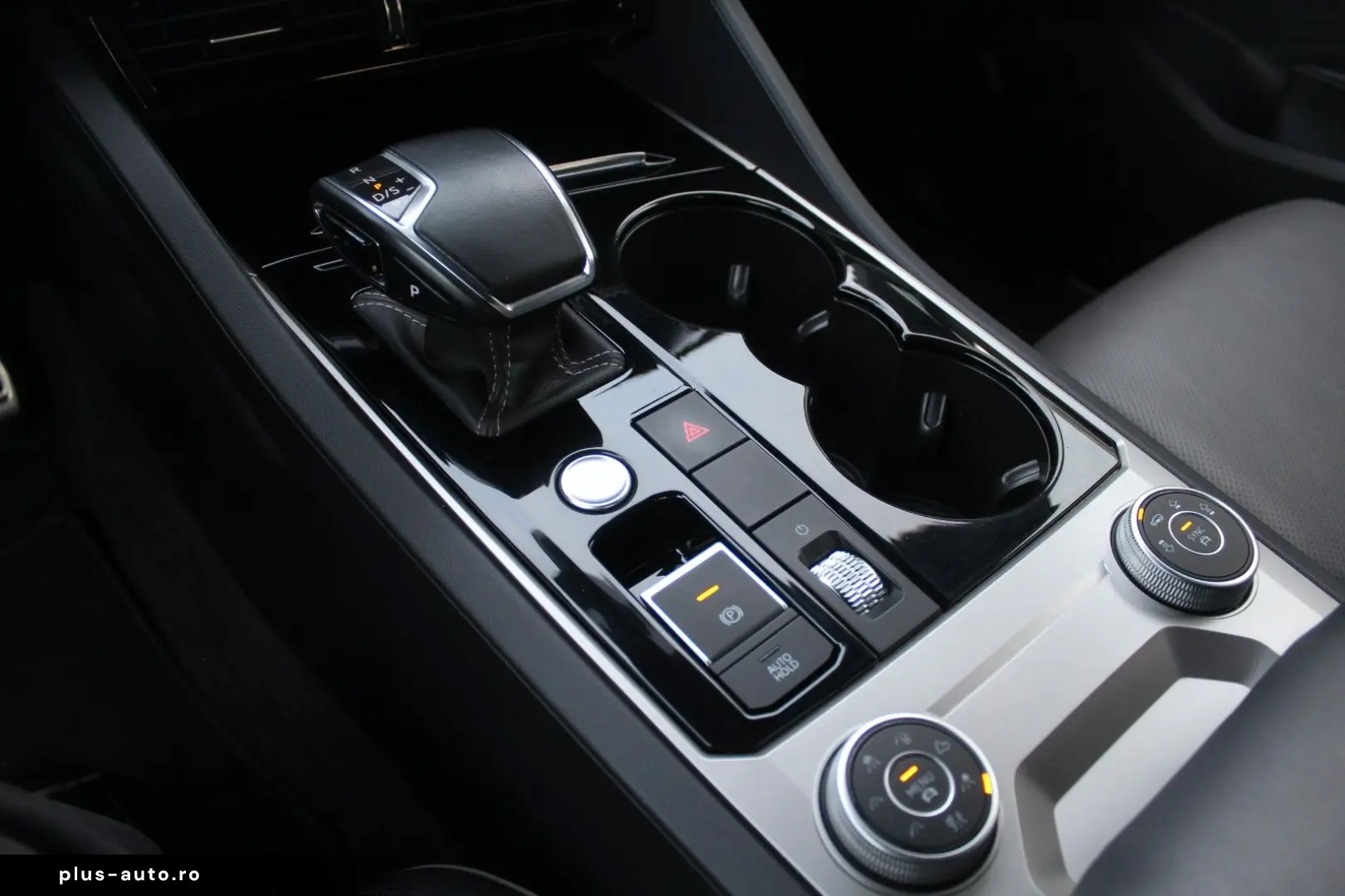 Touareg R-Line 4M Head-Up Leder Nachtsicht #855