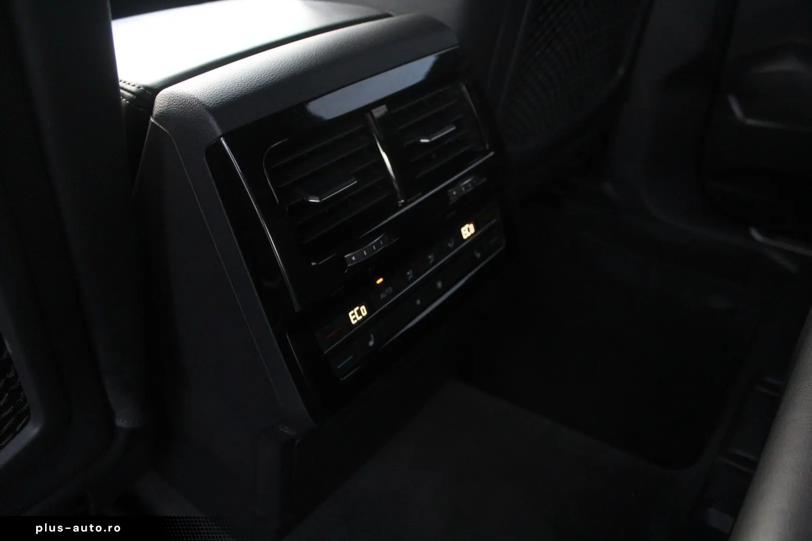 Touareg R-Line 4M Head-Up Leder Nachtsicht #855