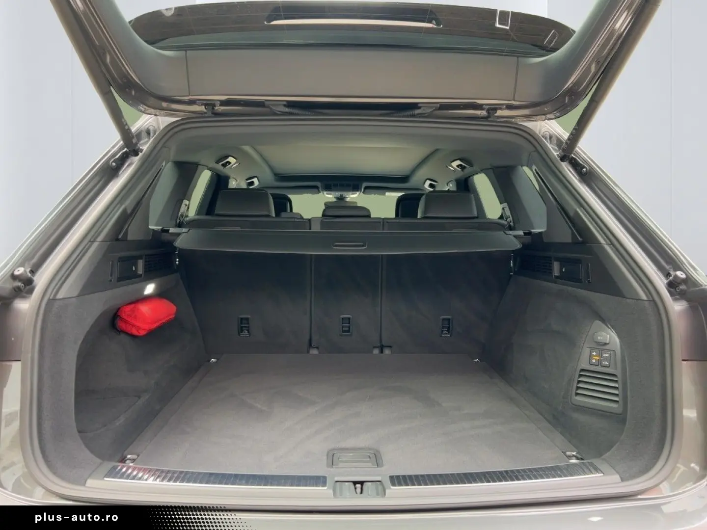 Touareg R-Line 3.0 V6 TDI 4M AHK LM22  PANO HUD