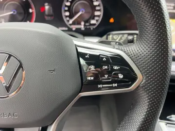 Touareg R-Line 3.0 V6 TDI 4M AHK LM22  PANO HUD