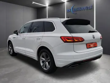 Touareg R-Line 4Motion 3.0 TDI 8-Gang Luftfederu