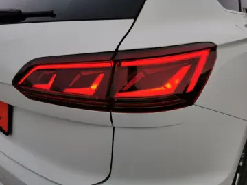 Touareg R-Line 4Motion 3.0 TDI 8-Gang Luftfederu