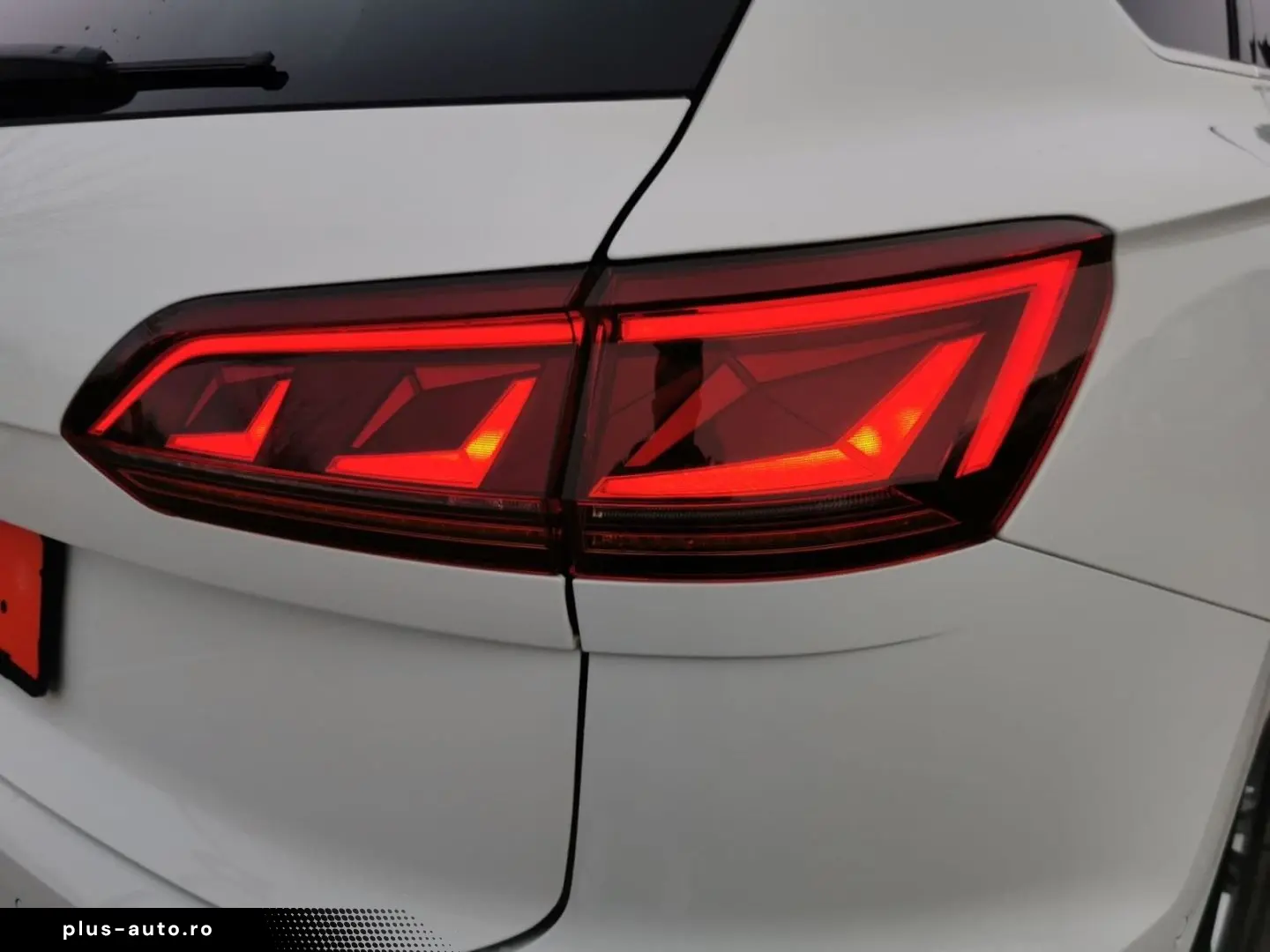 Touareg R-Line 4Motion 3.0 TDI 8-Gang Luftfederu