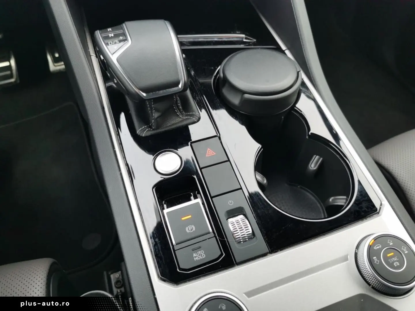 Touareg R-Line 4Motion 3.0 TDI 8-Gang Luftfederu