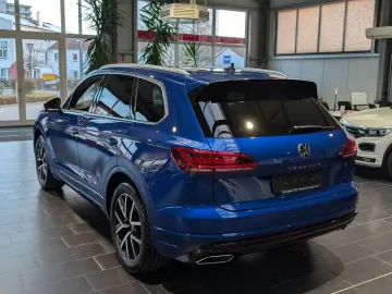Touareg 3.0 V6 TDI 4Motion DPF Aut. R-Line 8fach