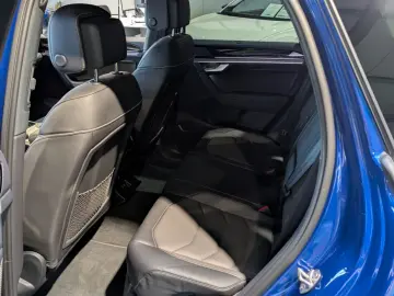 Touareg 3.0 V6 TDI 4Motion DPF Aut. R-Line 8fach