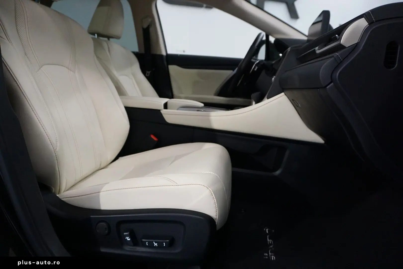 RX450H Special Edition Led Android A Apple C