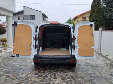 FORD TRANSIT CONNECT VAN TREND L1 FWD