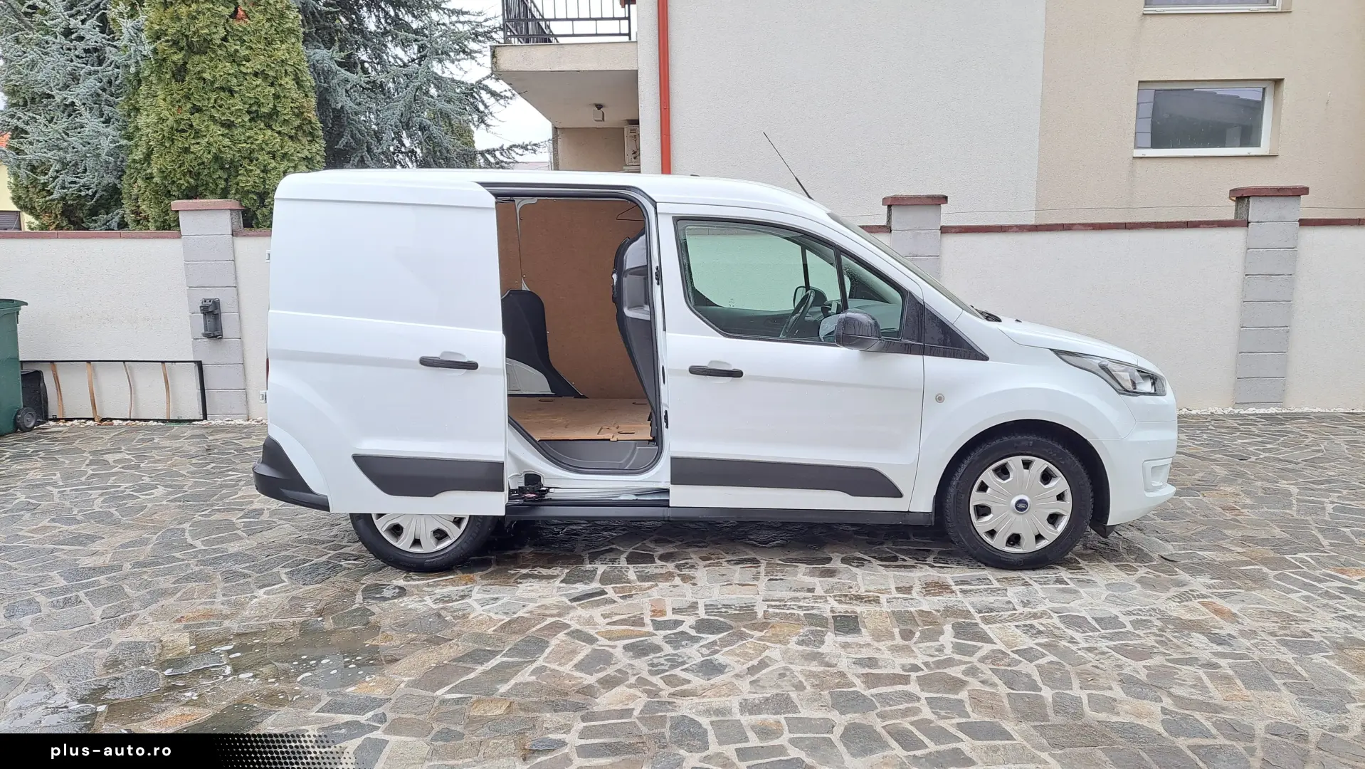 FORD TRANSIT CONNECT VAN TREND L1 FWD