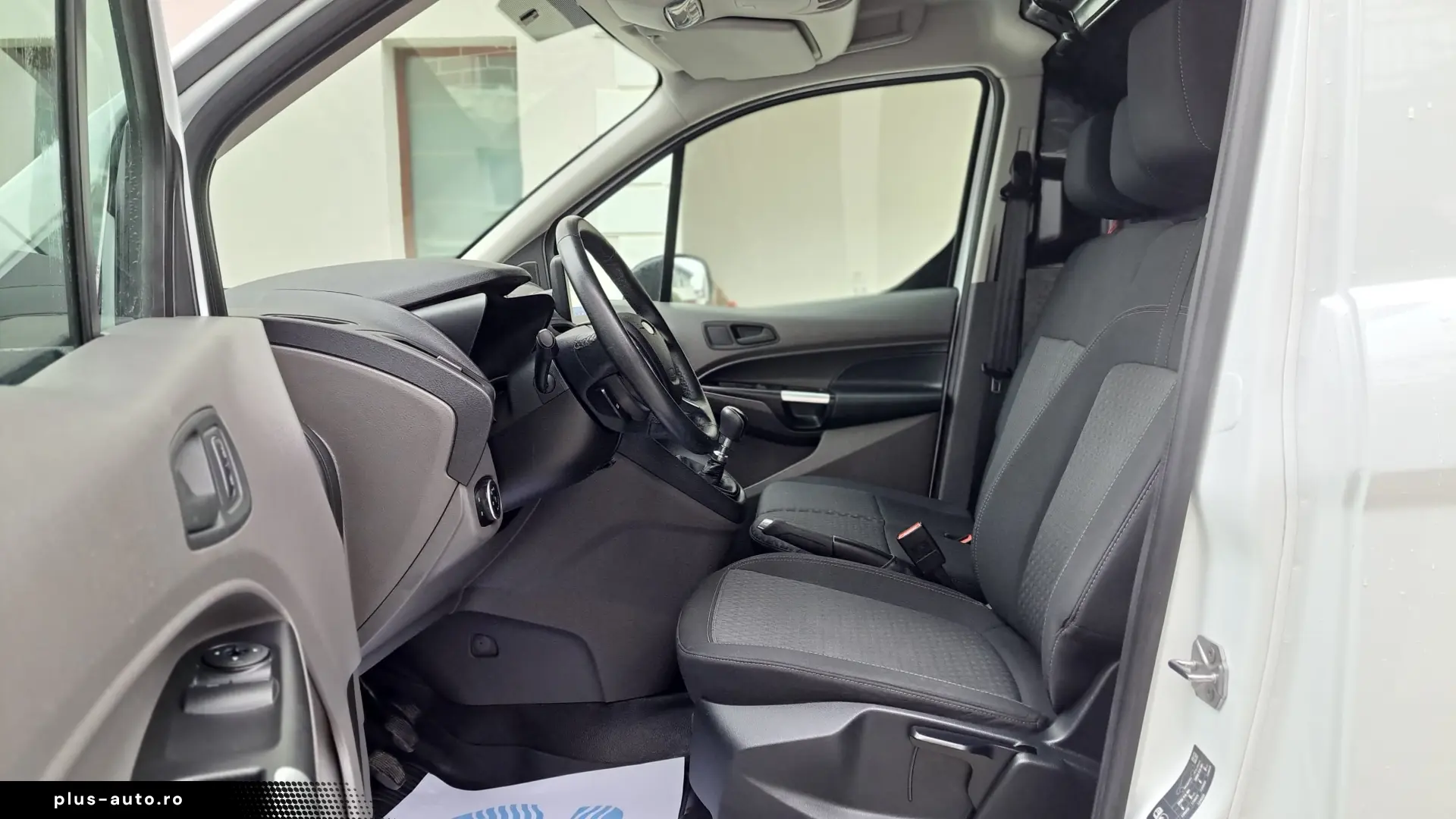 FORD TRANSIT CONNECT VAN TREND L1 FWD