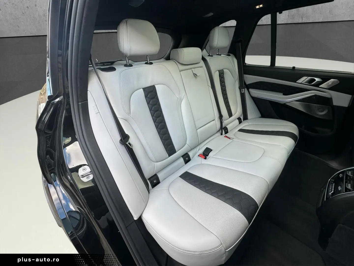 X5 M Competition Laser PanoSky B&W ACC 360 HUD