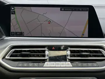 X5 xDrive40d M-Sport NAV LASER AHK PANO HEAD-UP