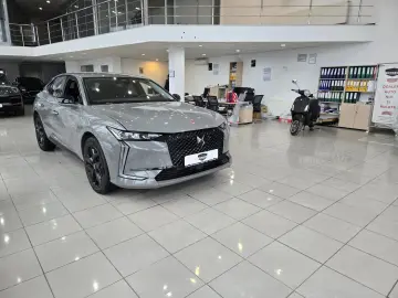 DS Automobiles DS4 Performance Line 1.6i ETA8