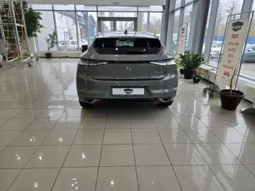 DS Automobiles DS4 Performance Line 1.6i ETA8