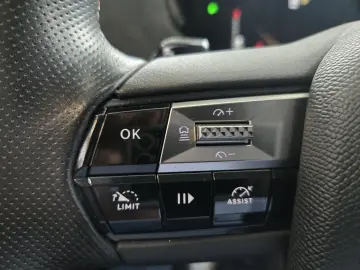 DS Automobiles DS4 Performance Line 1.6i ETA8