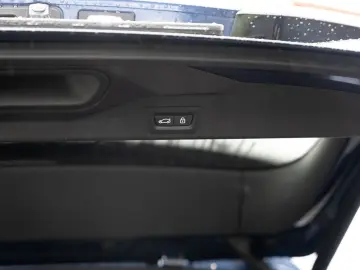 X5 xDrive 30d M-Sport PANO AHK HUD LASER LED ACC