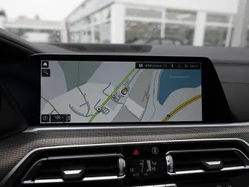 X5 xDrive 30d M-Sport PANO AHK HUD LASER LED ACC