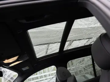 X5 xDrive 30d M-Sport PANO AHK HUD LASER LED ACC