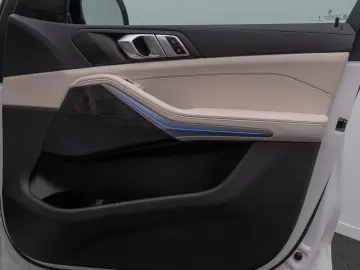 X5 xD30d M Sport Laser 360  HUD DAB Panorama 22