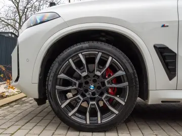 X5 30d M SPORT.DR.ASS.360.HUD.M FAHRWERK.LHZ.H K