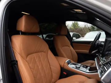 X5 30d M SPORT.DR.ASS.360.HUD.M FAHRWERK.LHZ.H K