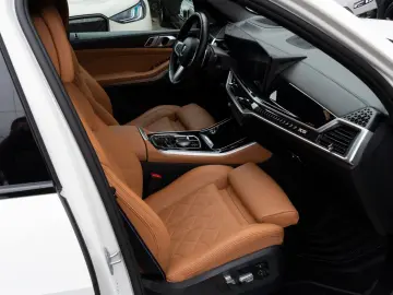 X5 30d M SPORT.DR.ASS.360.HUD.M FAHRWERK.LHZ.H K