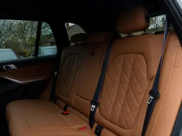 X5 30d M SPORT.DR.ASS.360.HUD.M FAHRWERK.LHZ.H K