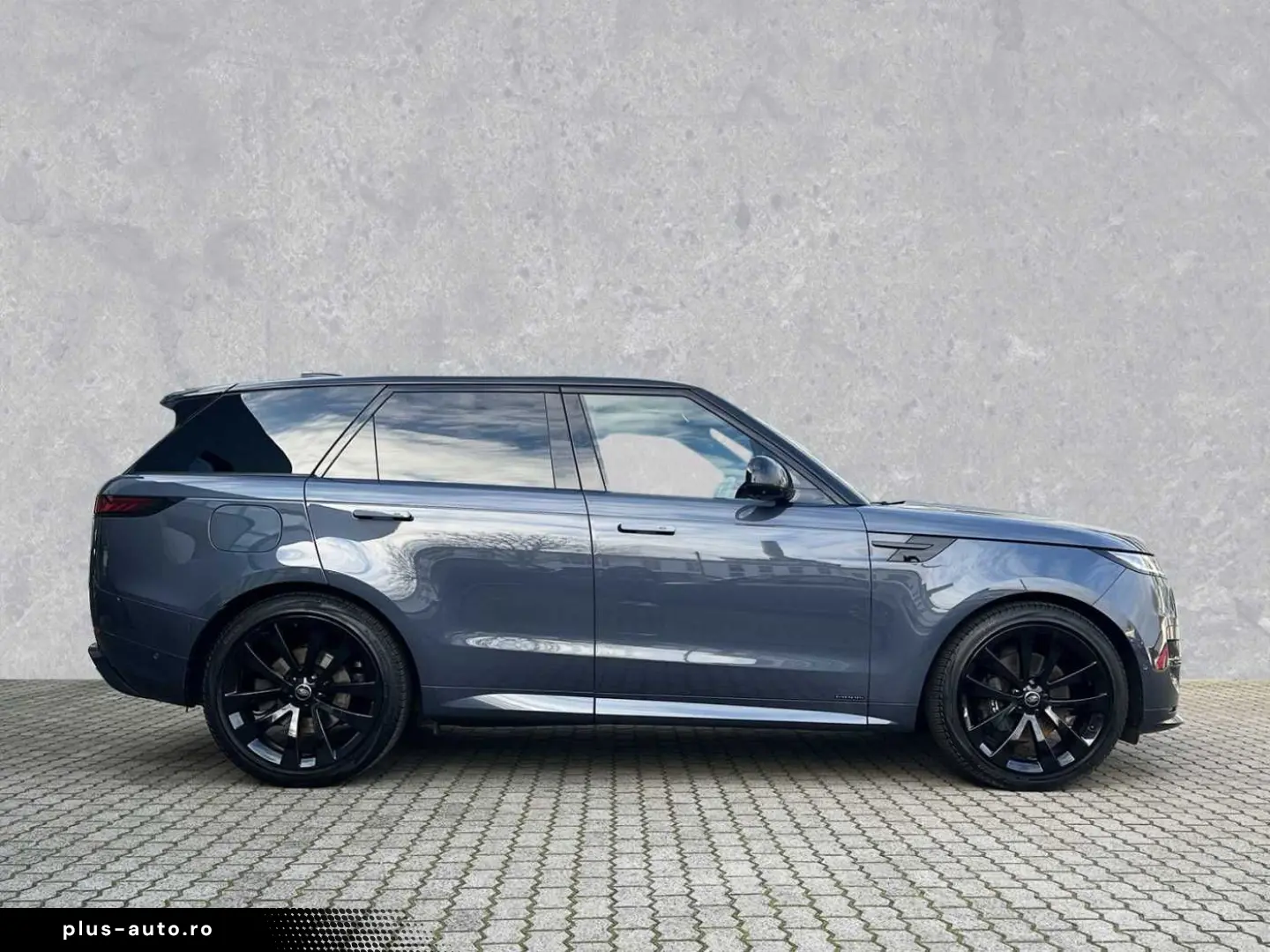 Range Rover Sport D350 Autobiography AHK Standhe