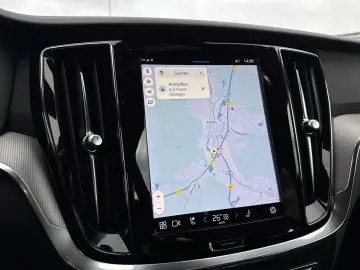 S60 Plus Dark Recharge Plug-In Hybrid AWD StandH