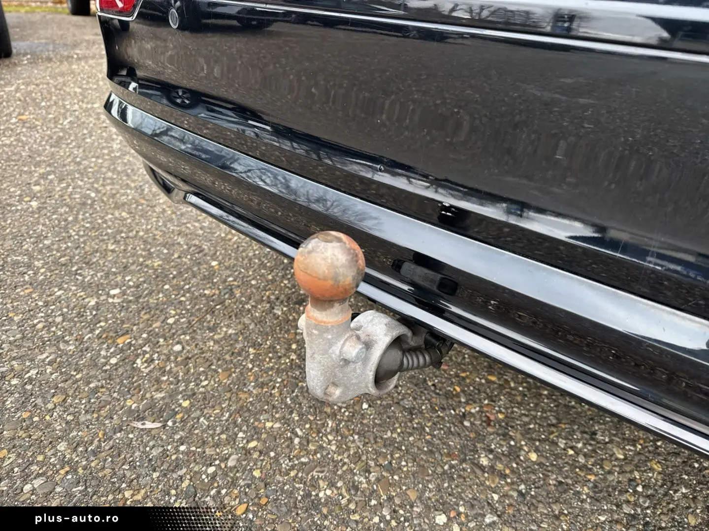 S60 Plus Dark Recharge Plug-In Hybrid AWD StandH