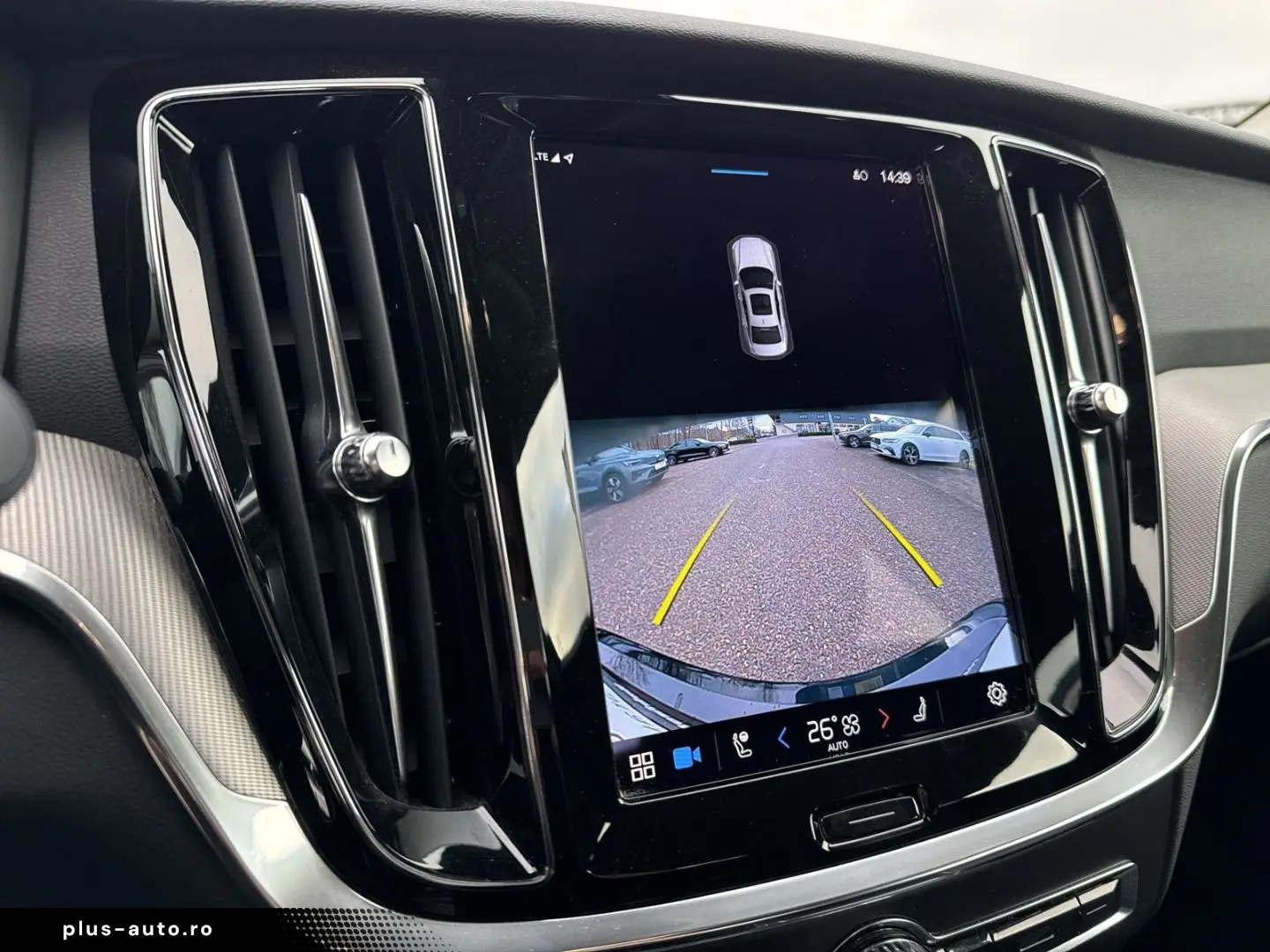 S60 Plus Dark Recharge Plug-In Hybrid AWD StandH