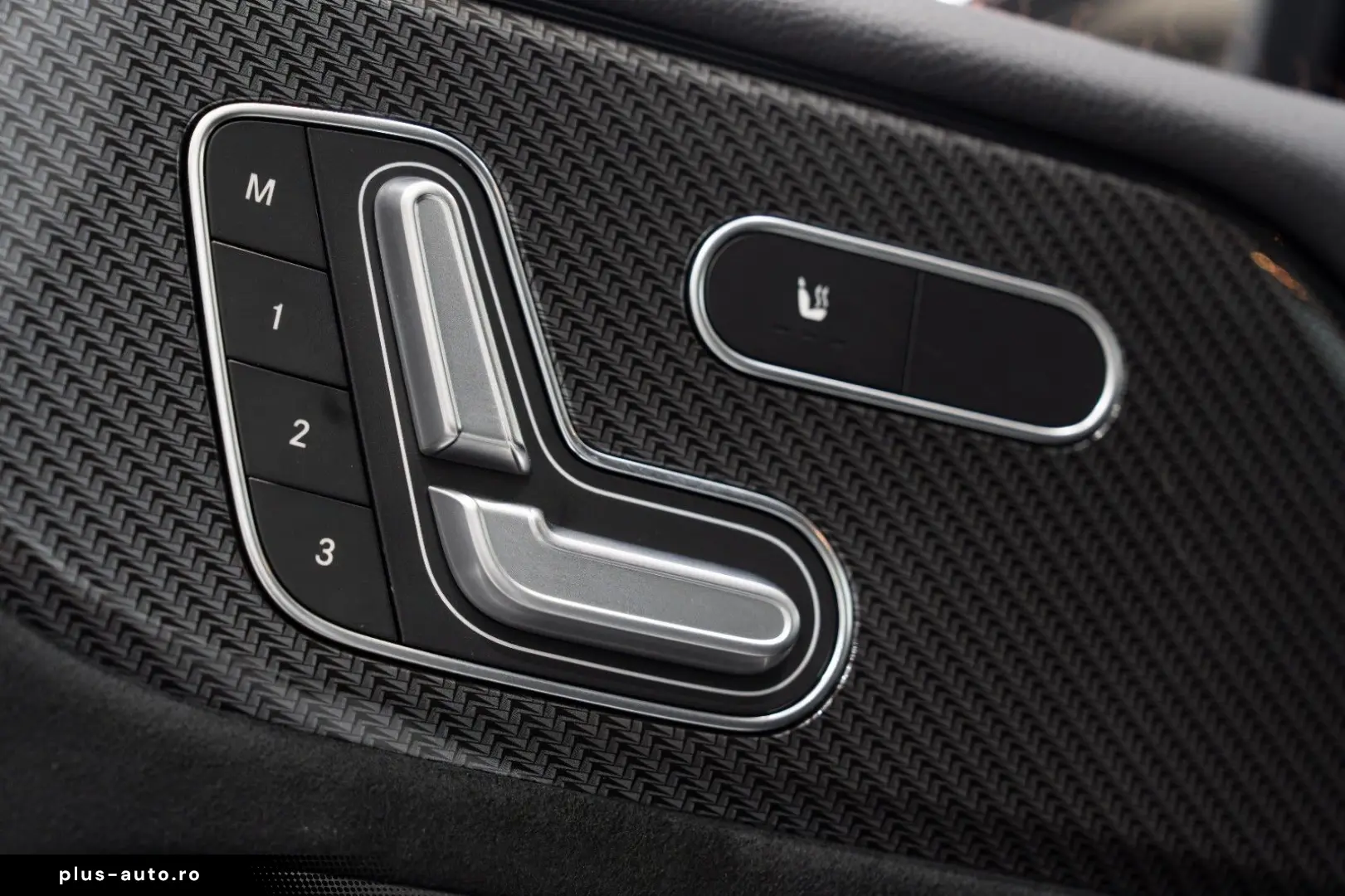 GLB 35 AMG 4M NIGHT-PAKET LEDER CARBON LED 21 LM