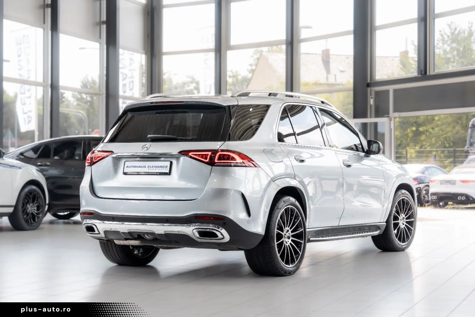 GLE 400d 4M AMG-LINE MASSAGE PANO HUD 360  21 LM