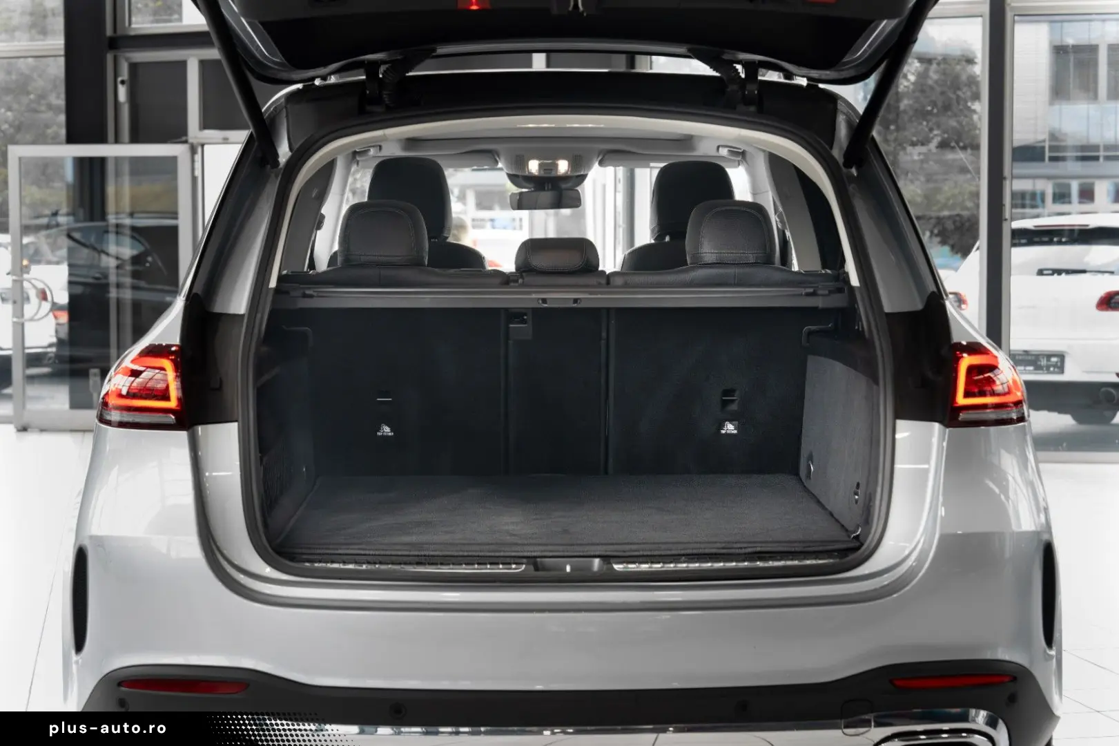 GLE 400d 4M AMG-LINE MASSAGE PANO HUD 360  21 LM