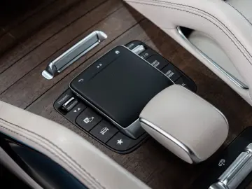 GLE 350e 4M Coupe AMG-LINE AIRMATIC BURMES. 22 L