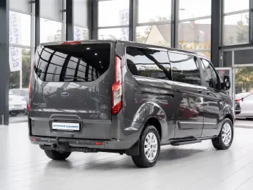 Tourneo Custom Kombi 320 L2 Aut. NAVI LED 1.HAND