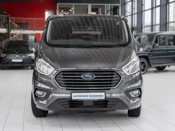 Tourneo Custom Kombi 320 L2 Aut. NAVI LED 1.HAND