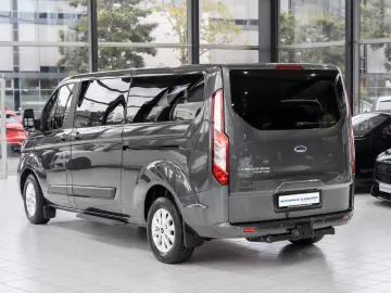 Tourneo Custom Kombi 320 L2 Aut. NAVI LED 1.HAND