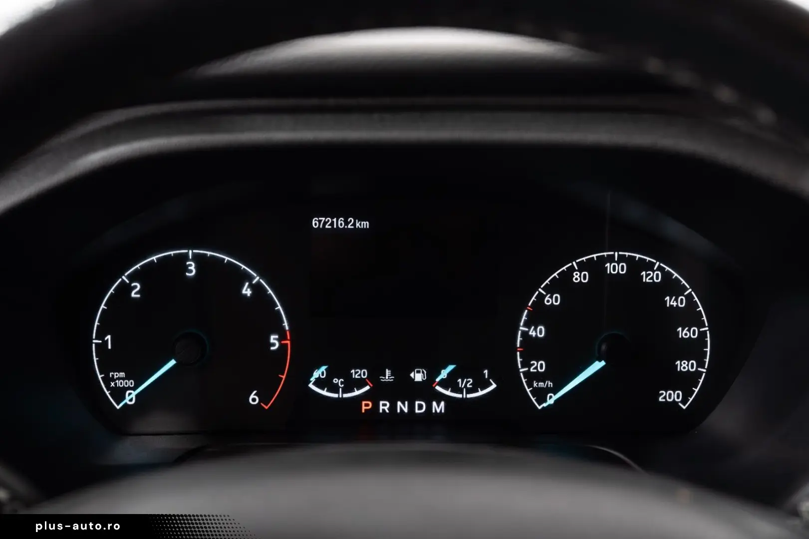 Tourneo Custom Kombi 320 L2 Aut. NAVI LED 1.HAND