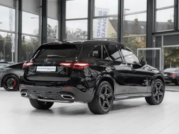 GLC 300 e 4M AMG-LINE NIGHT SOUND-SYS LEDER 360