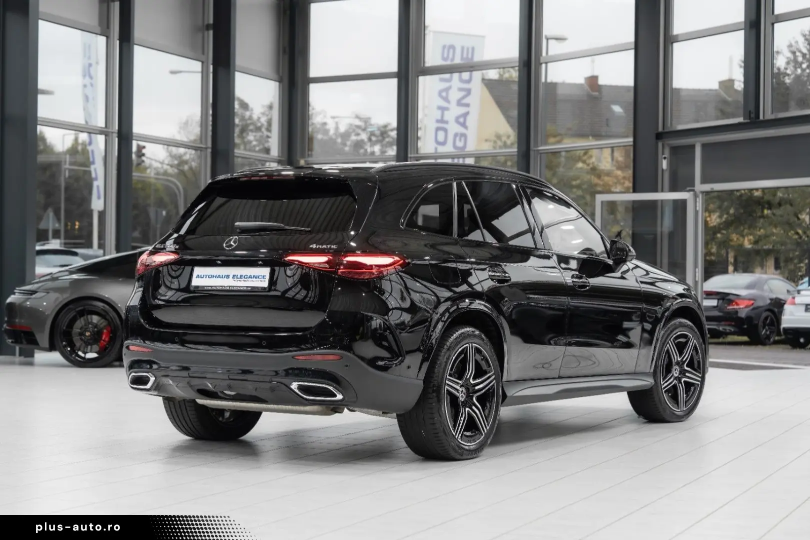 GLC 300 e 4M AMG-LINE NIGHT SOUND-SYS LEDER 360