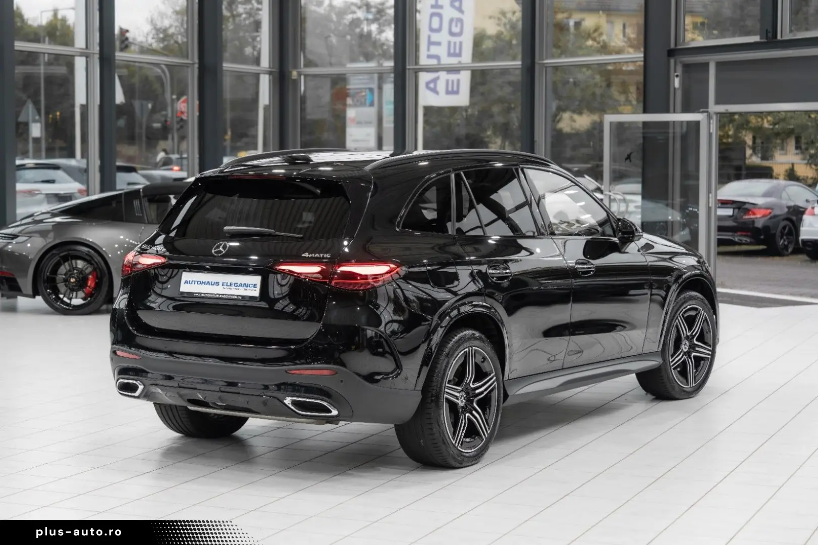 GLC 300 e 4M AMG-LINE NIGHT SOUND-SYS LEDER 360